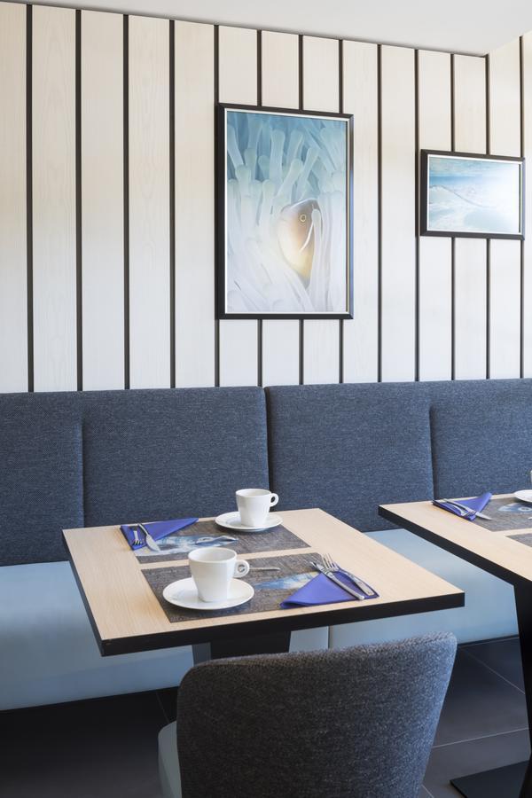 Logis Hotel Les Pins - Operalia Balaruc-les-Bains Exteriör bild