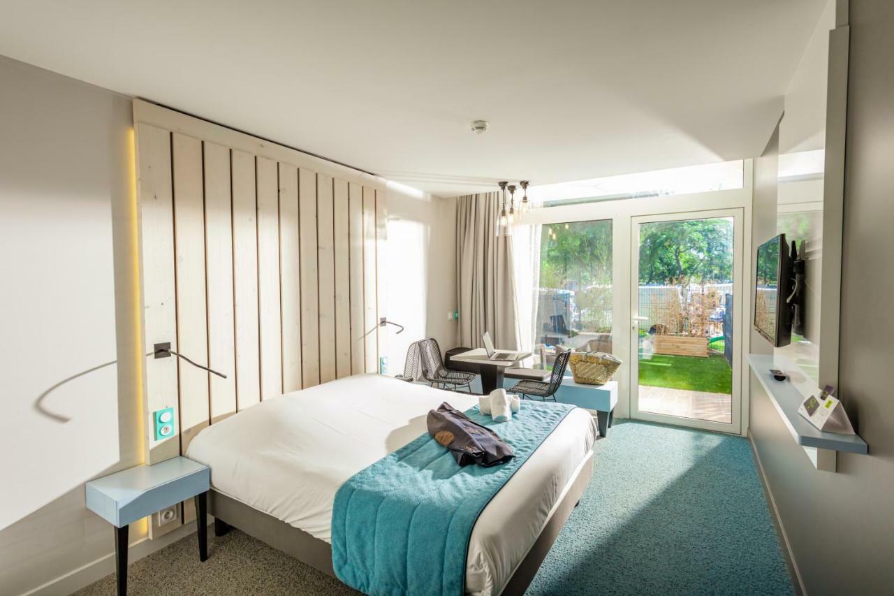 Logis Hotel Les Pins - Operalia Balaruc-les-Bains Exteriör bild